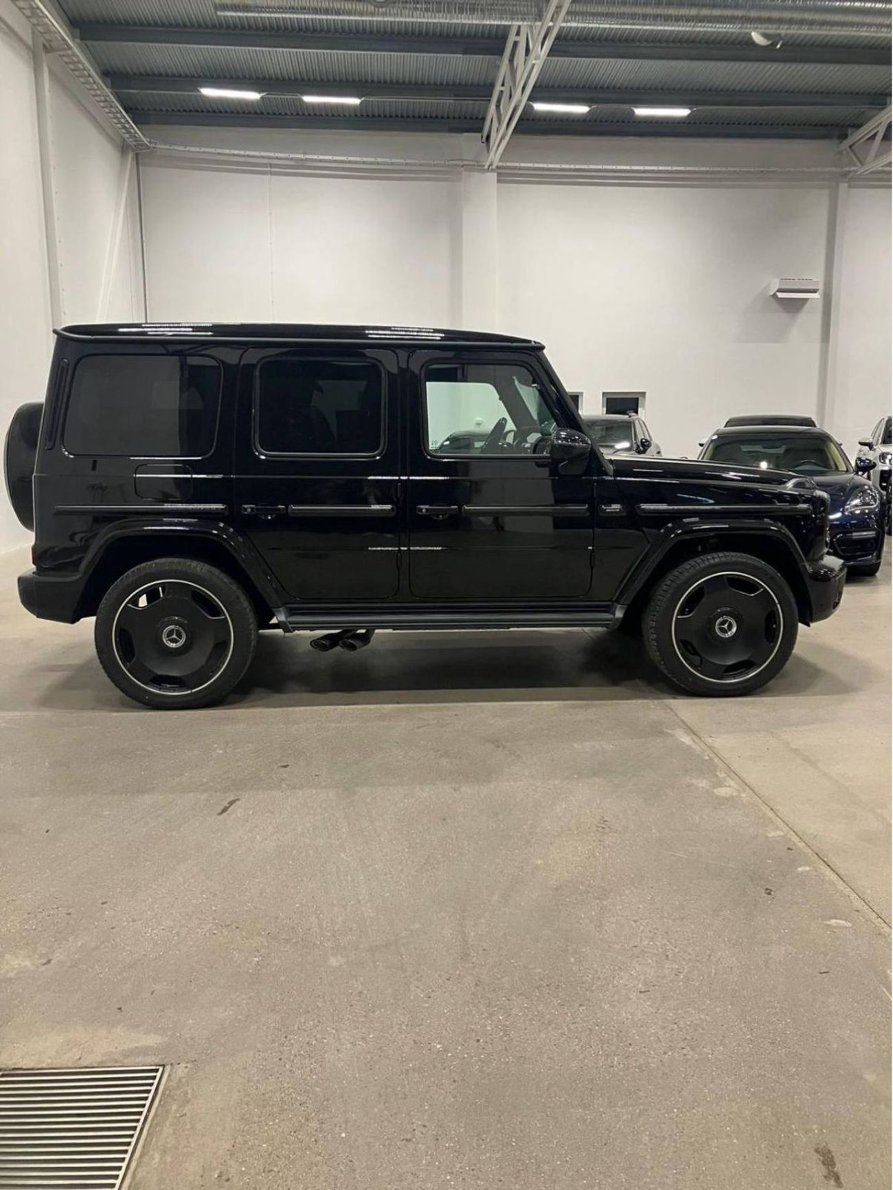 مرسيدس بنز G 63 AMG G63 Available