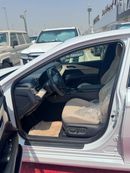 Toyota Camry GLE HEV