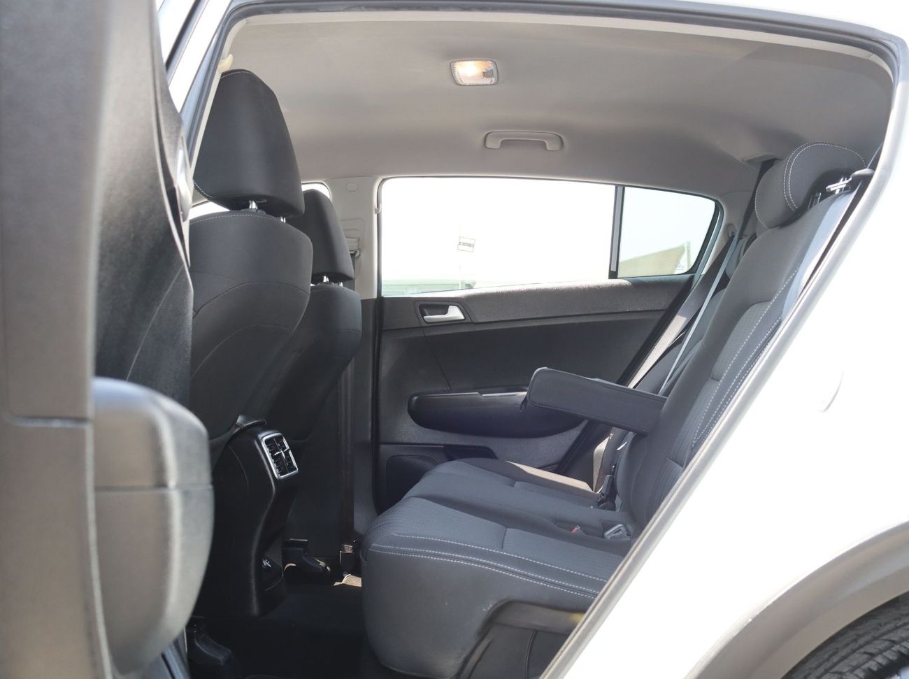 كيا سبورتيج كيا سبورتيج 2020 - خليجى - محرك 1.6L- بدون حوادث - بحاله ممتازه