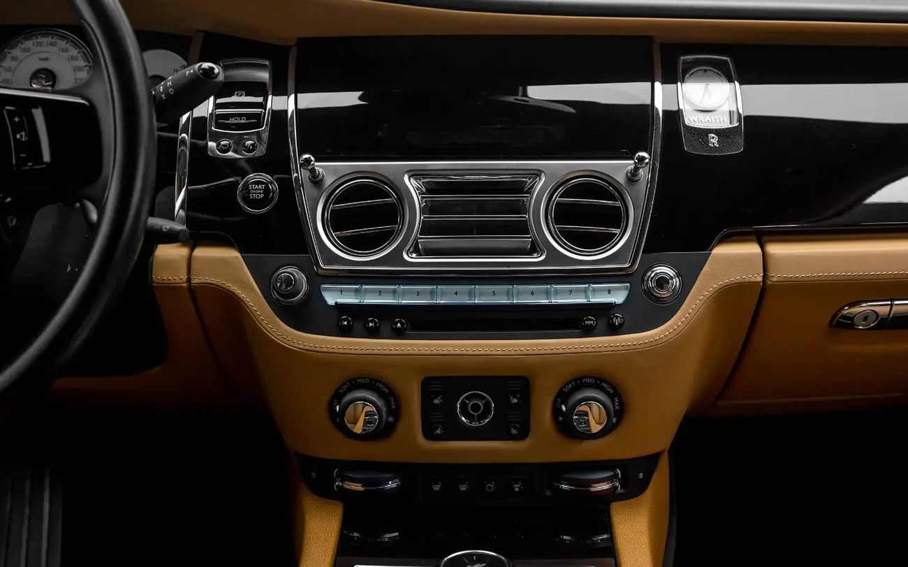 Rolls-Royce Wraith Standard - GCC Spec