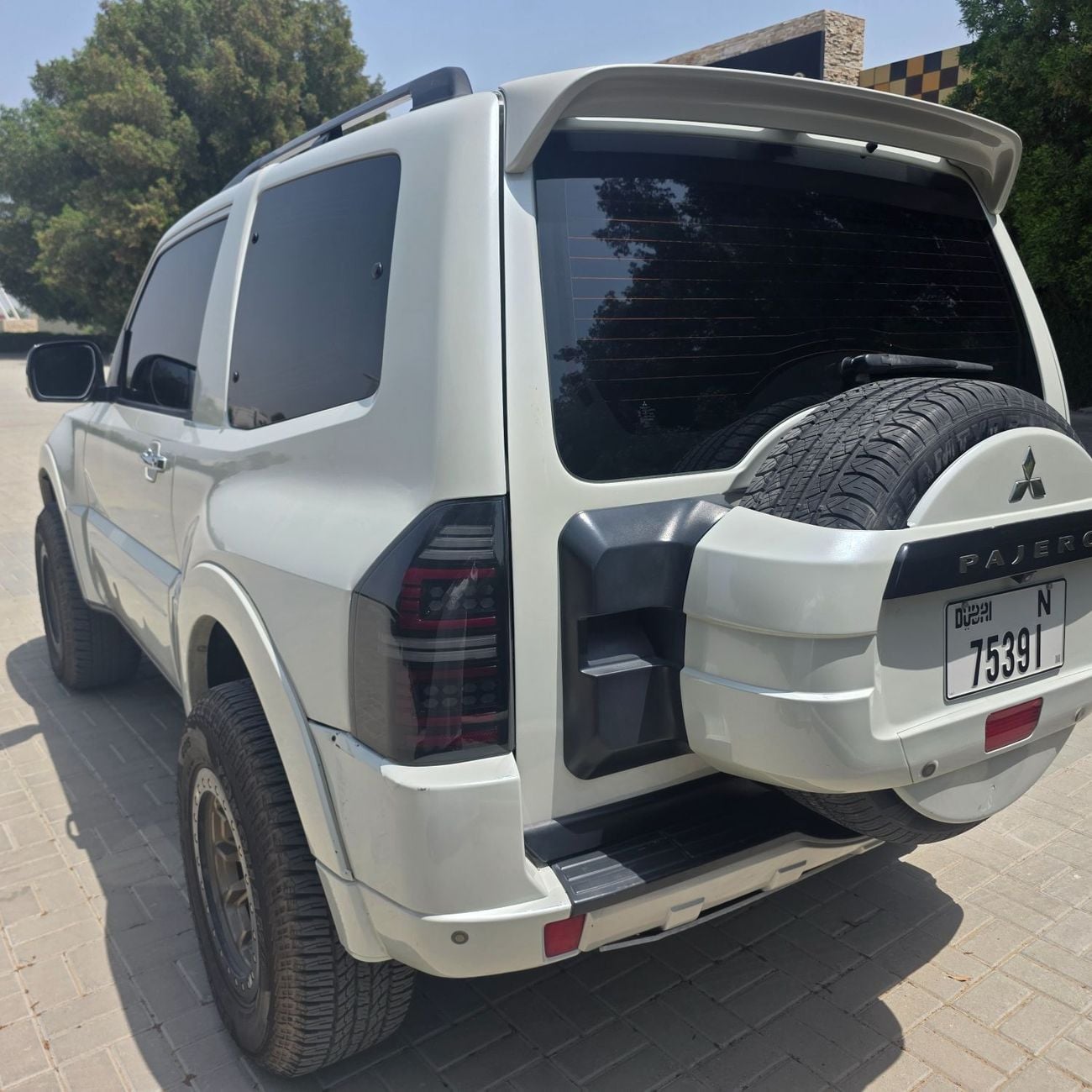 ميتسوبيشي باجيرو GLS HIGHLINE