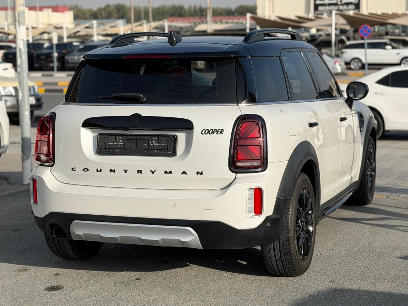 Mini Cooper Countryman Mini Cooper CountryMan / 2023 / GCC / Free Accident / Only 34,000Km