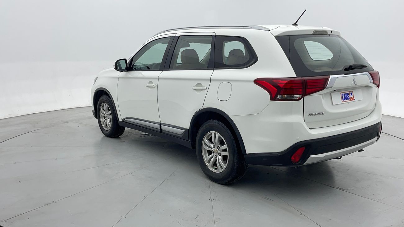 ميتسوبيشي آوتلاندر GLX BASIC 2.4 | بدون دفعة مقدمة | اختبار قيادة مجاني للمنزل