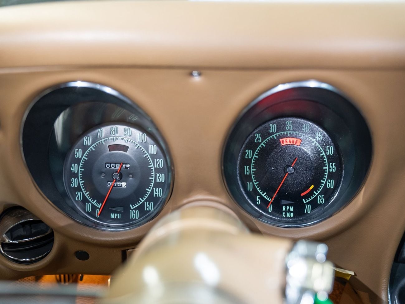 شيفروليه كورفت Stingray GM502 Hogan Intake 5 Speed Pro Touring Restomod