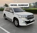 تويوتا لاند كروزر VXR