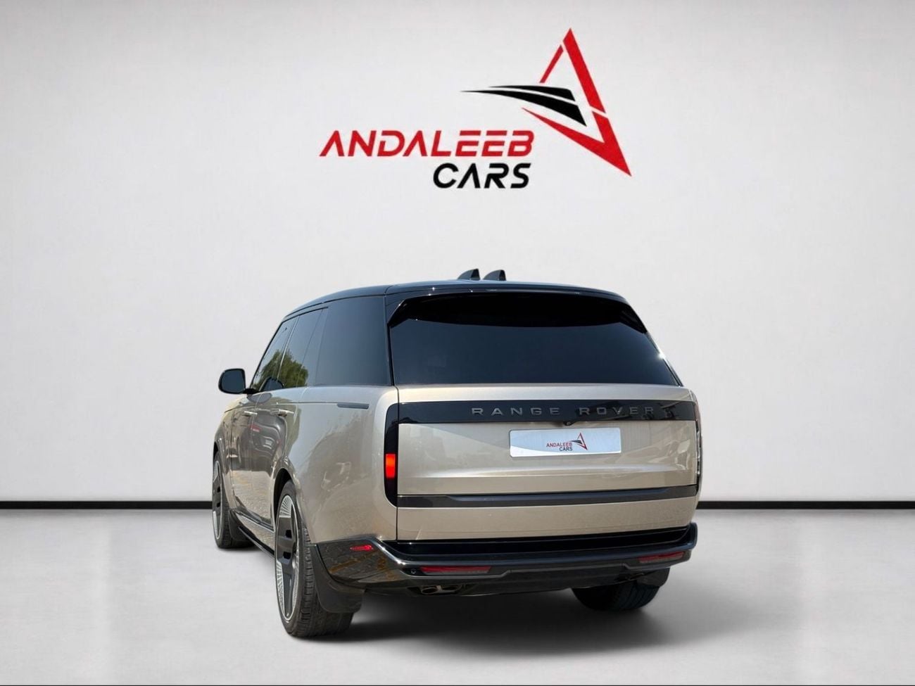 Land Rover Range Rover HSE LWB P530 AED 7,520 P.M | 0% DOWN PAYMENT | RANGE ROVER VOGUE SE P530 | 4.4L TWIN-TURBO V8 – 523