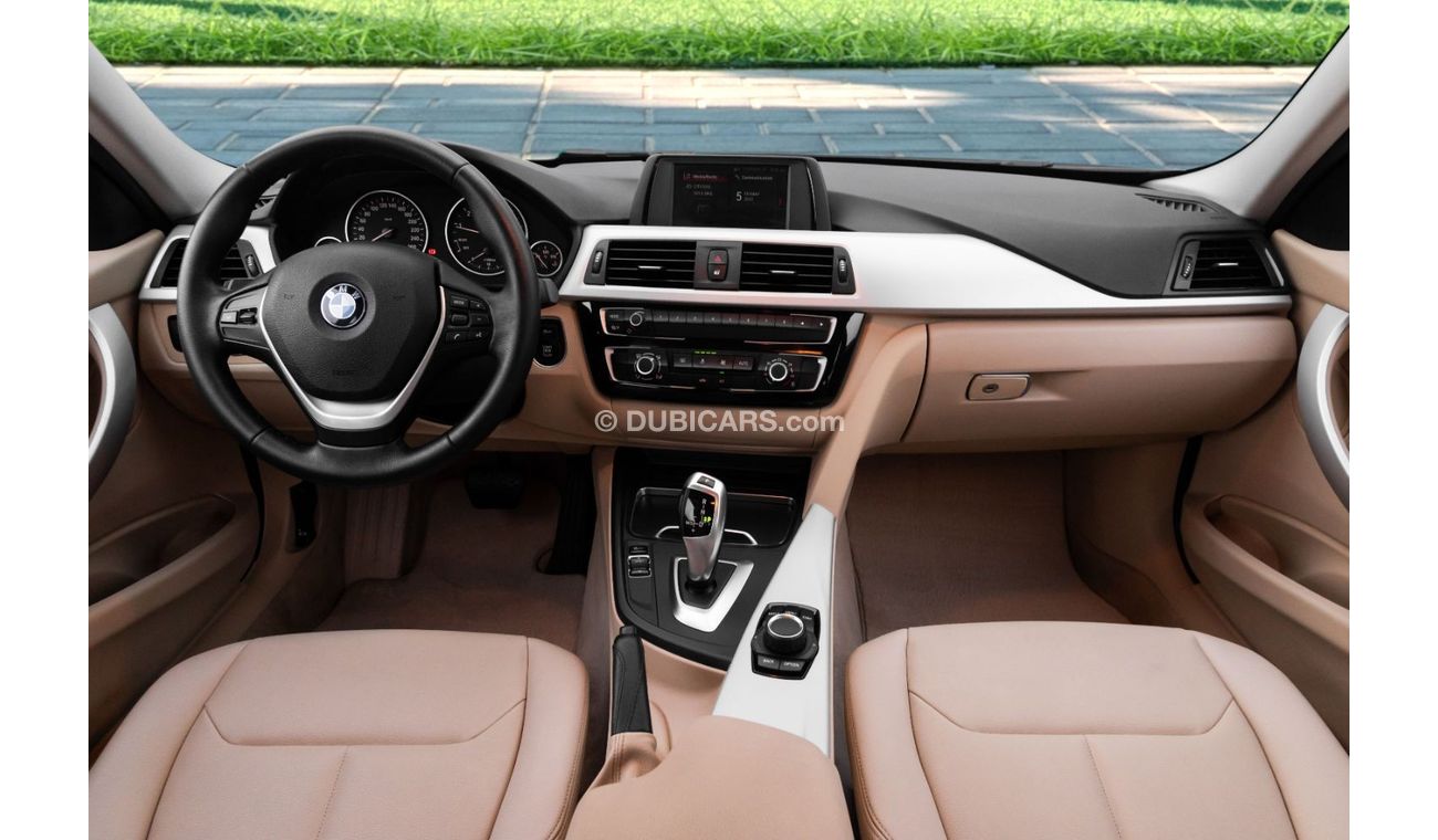 بي أم دبليو 320 320i | 1,665 P.M  | 0% Downpayment | Full BMW History!