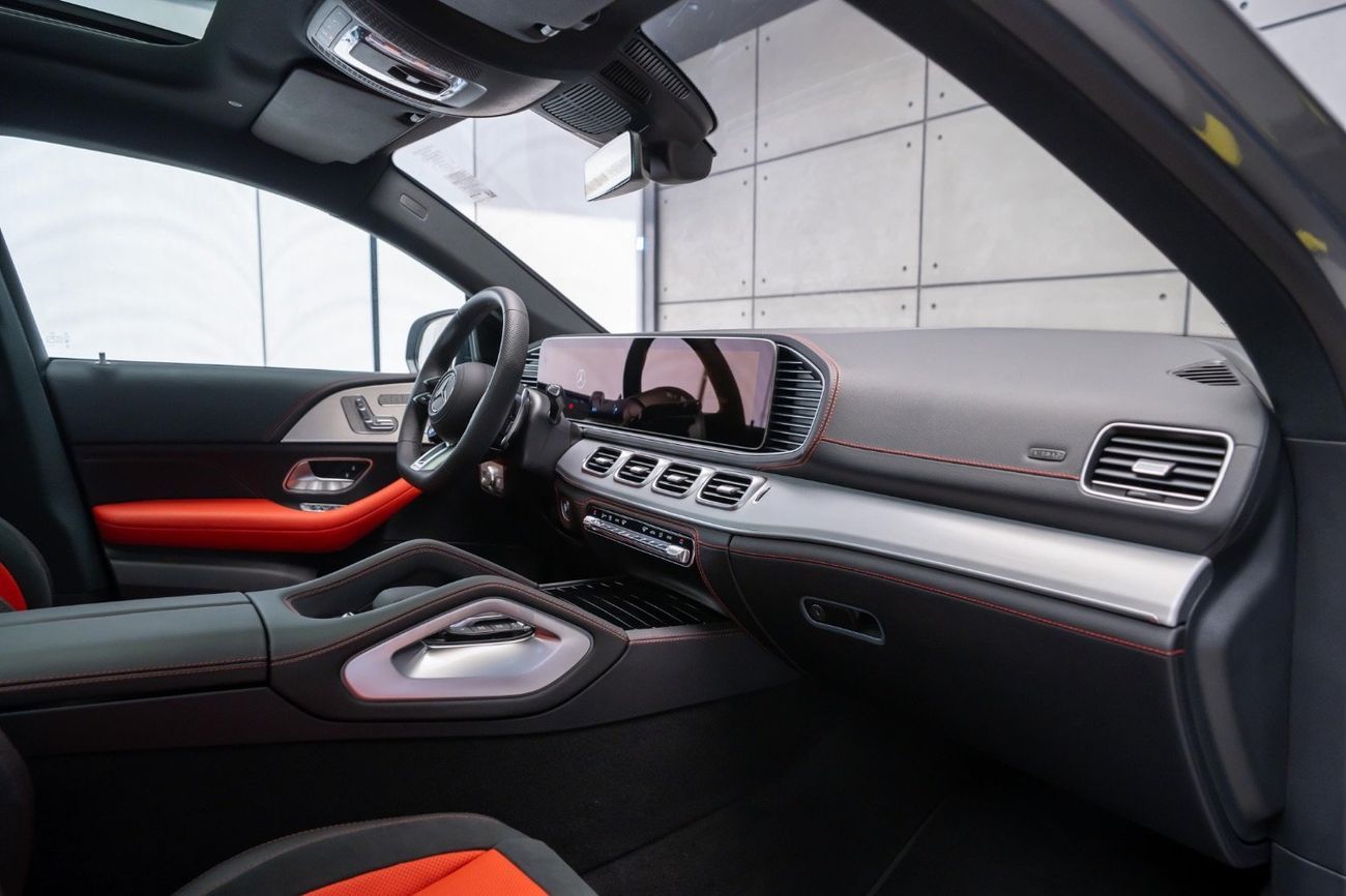 مرسيدس بنز GLE 53 AMG كوبيه 2024 | Brand New | GCC Specs | Agency Warranty | Full Options