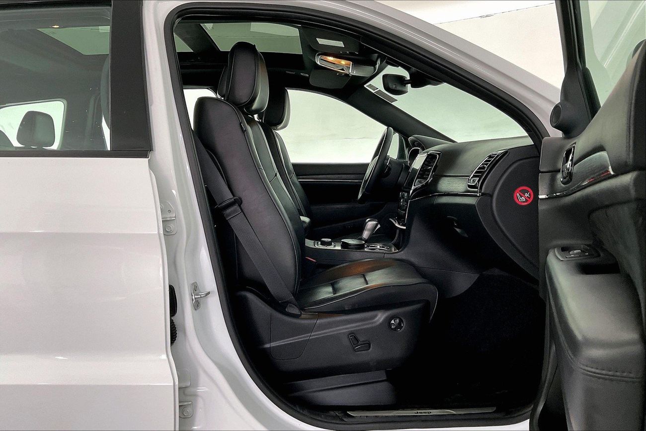 Jeep Grand Cherokee Overland S | Guaranteed Warranty | 0 Down Payment