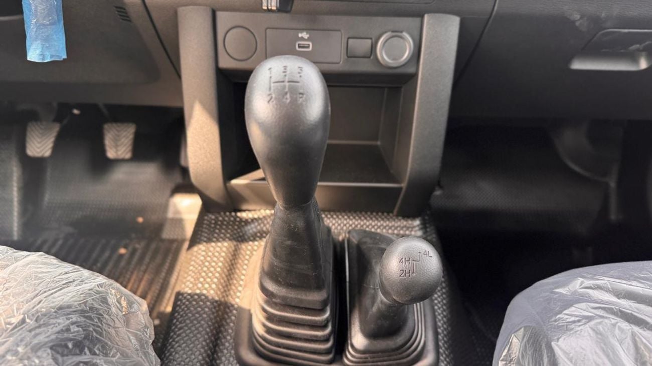 ميتسوبيشي L200 GL ميتسبيشي L200 , ماكينه ديزل , جير عادي , قمارتين