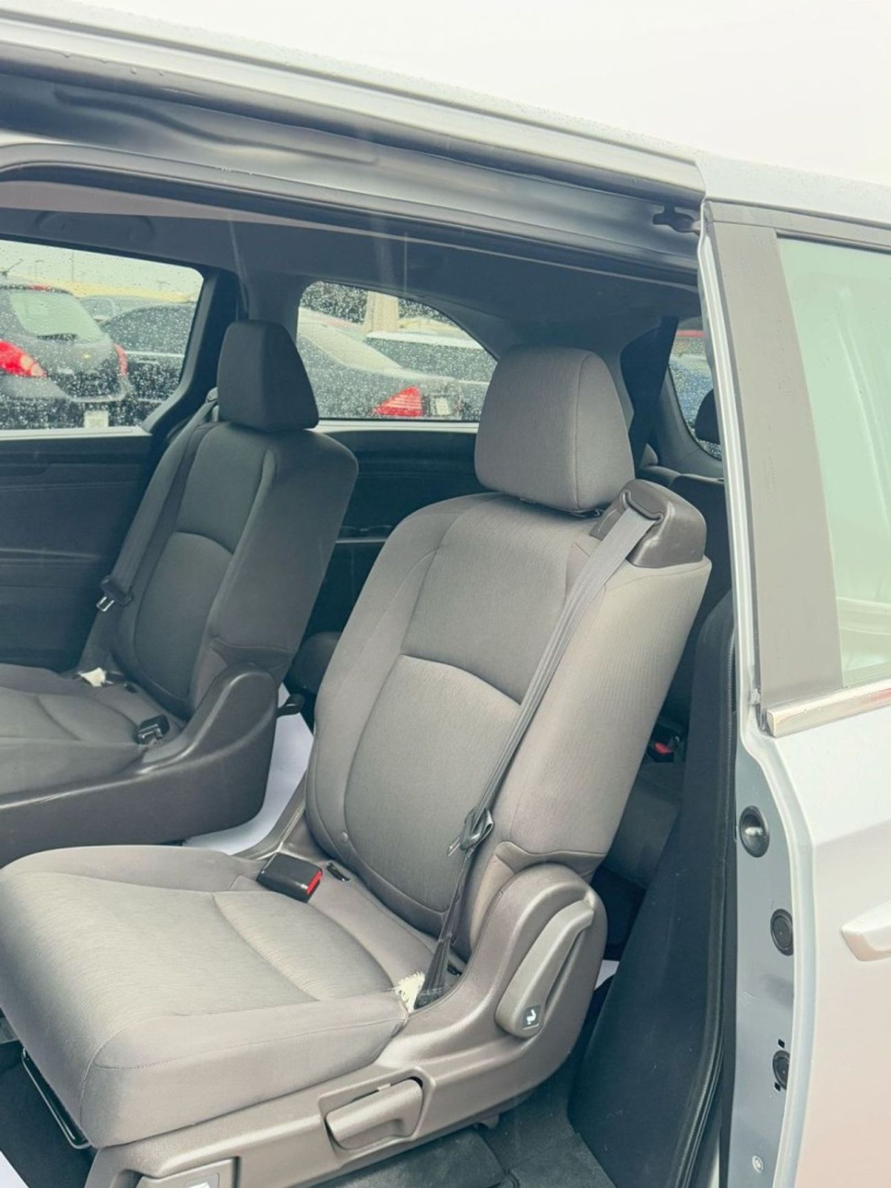 هوندا اوديسي J In excellent condition and requires no expense