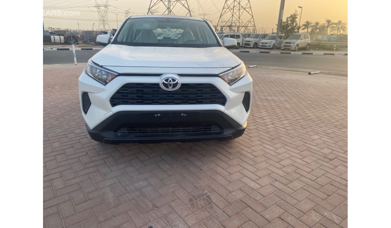 Toyota RAV4 LE