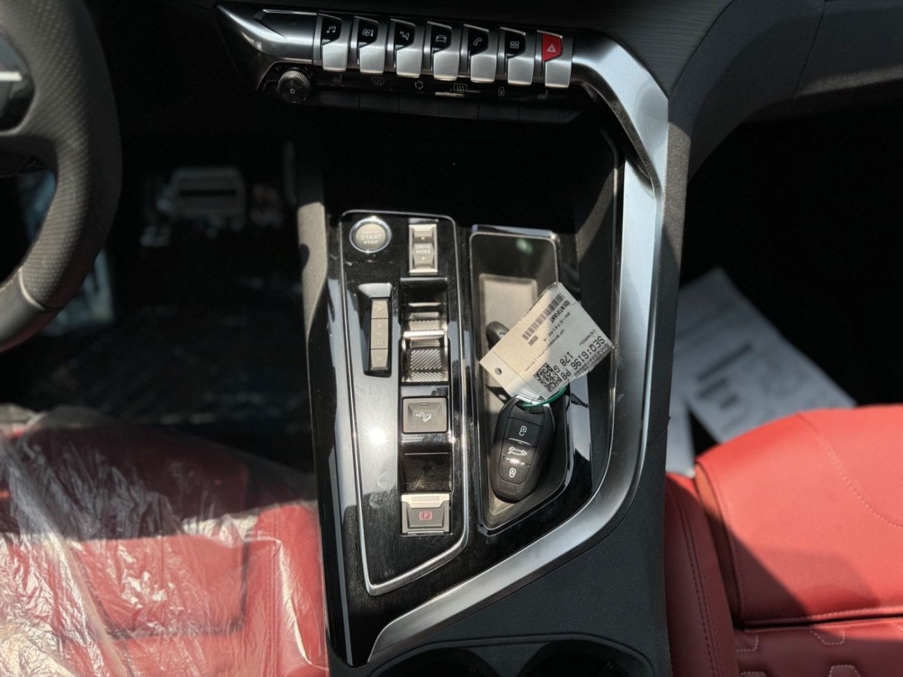 Peugeot 3008 PEUGEOT 3008 GT - 1.6T -  (2025 MODEL) GCC specs