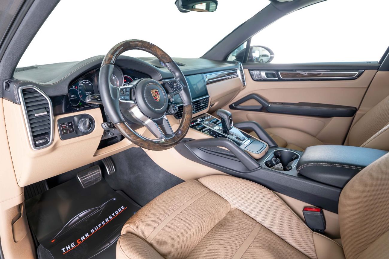 Porsche Cayenne S 2.9L (440 HP) High Specfications-Metallic Grey-Turbo Wheels-Black Brake Callipers