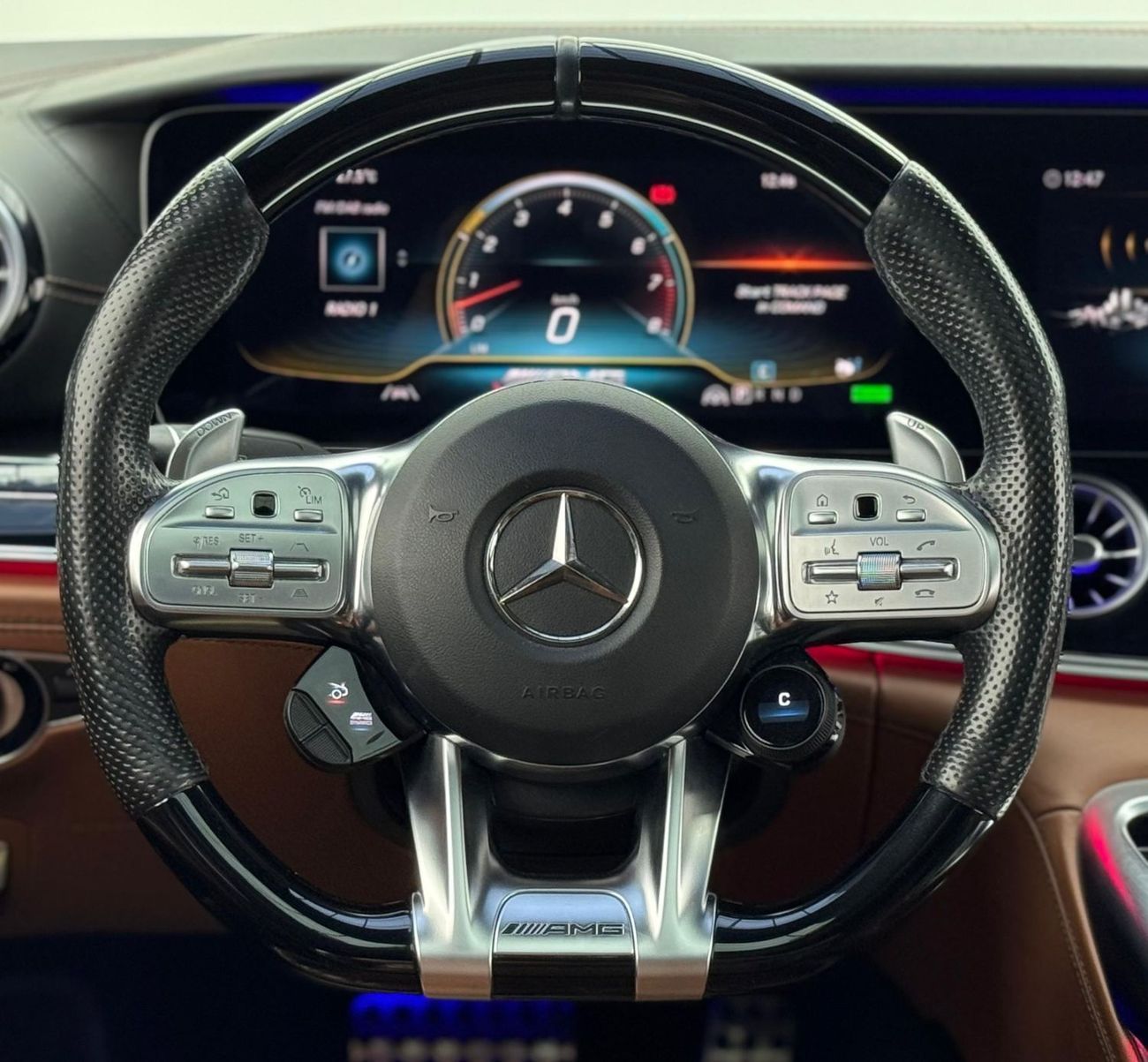 مرسيدس بنز ايه ام جي جي تي 43 2020 Mercedes-AMG GT 43 4-Door Coupe, Fully Loaded, 1 Year Warranty, Agency FSH, GCC