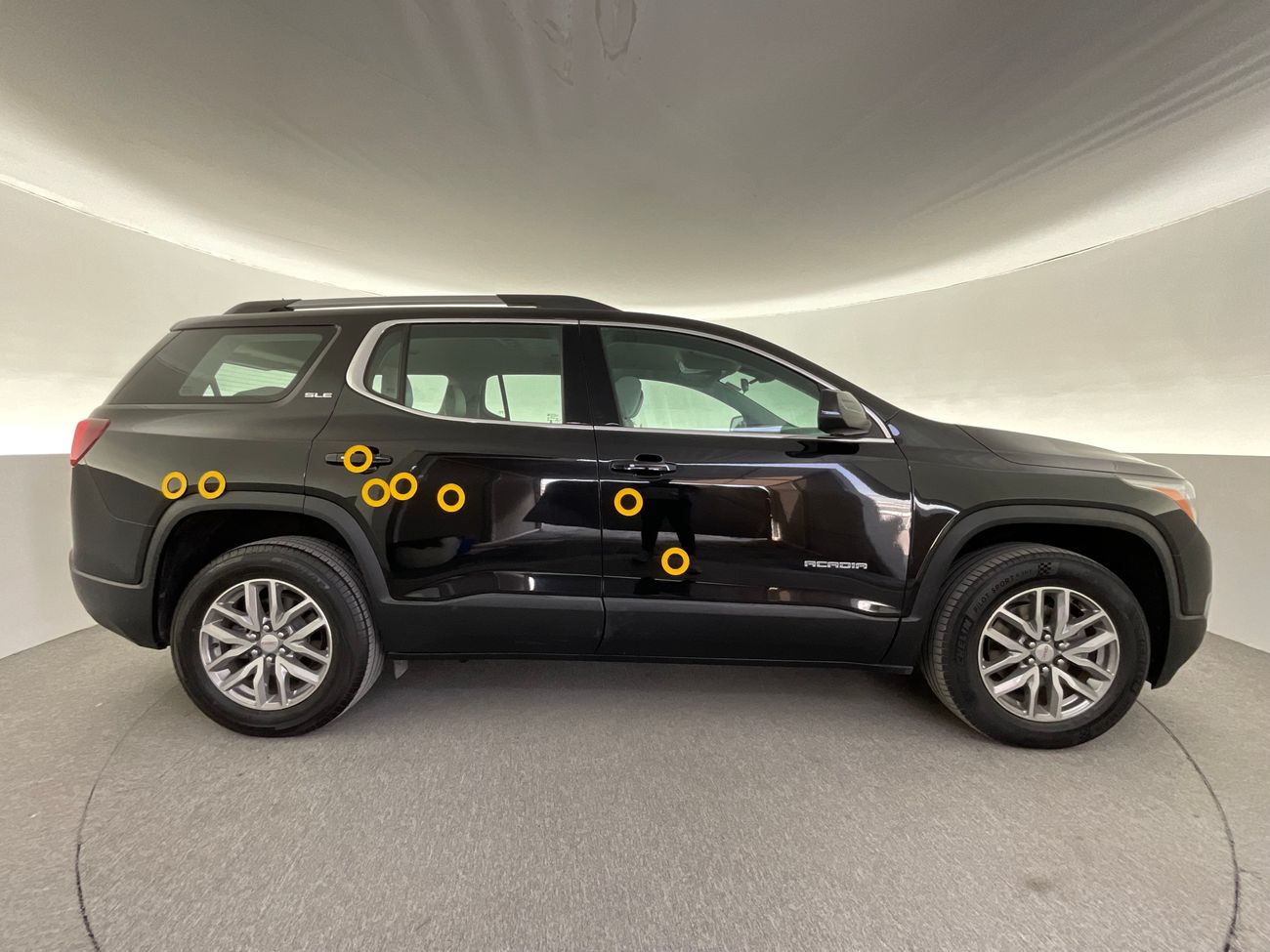 GMC Acadia SLE | Guaranteed Warranty | 0 Down Payment