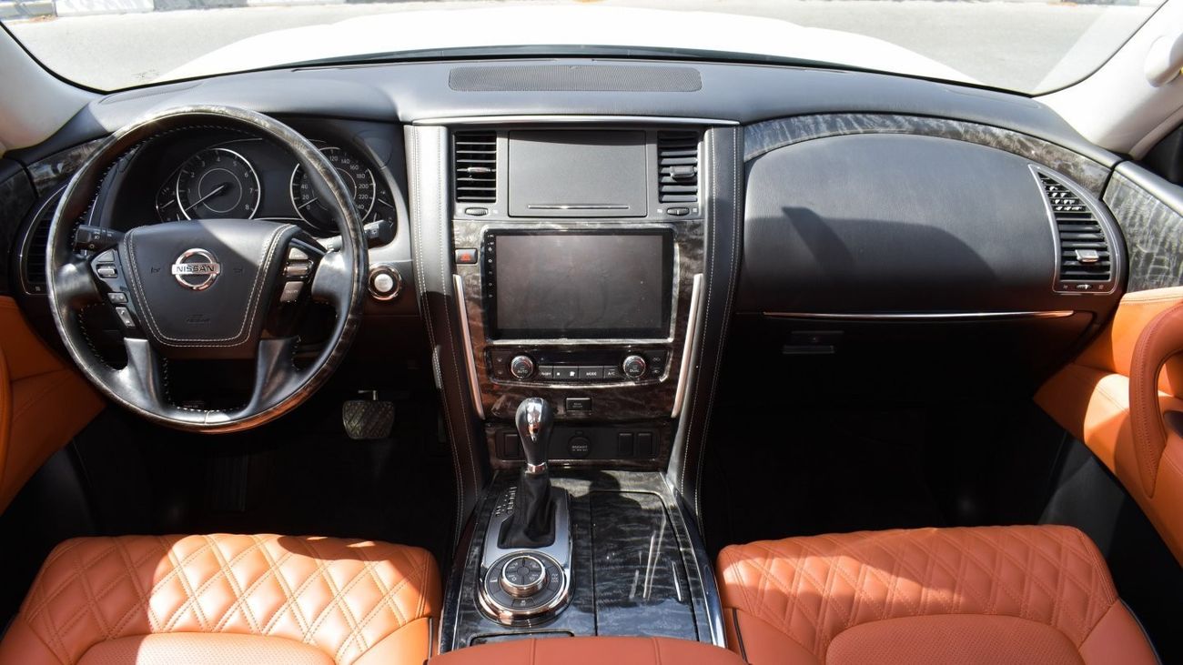 نيسان باترول SE with 2022 body kit