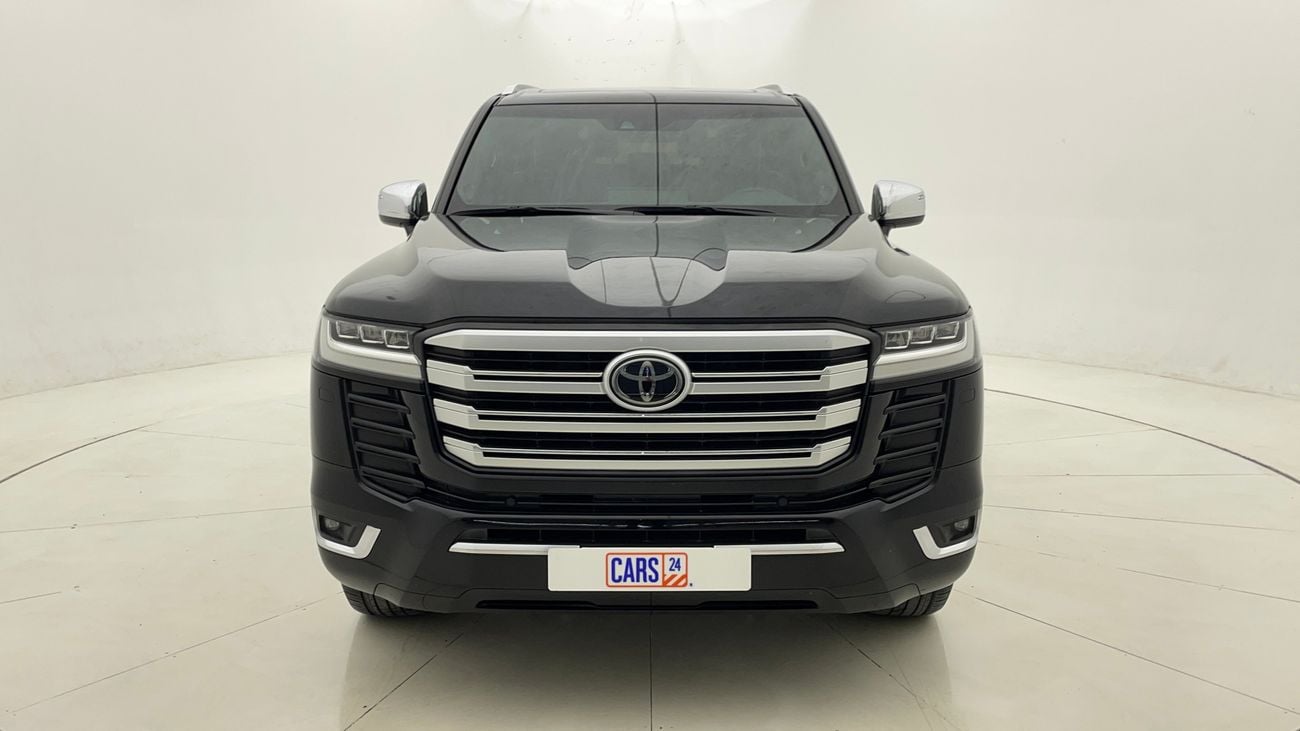 تويوتا لاند كروزر VXR 4 | بدون دفعة مقدمة | اختبار القيادة في المنزل