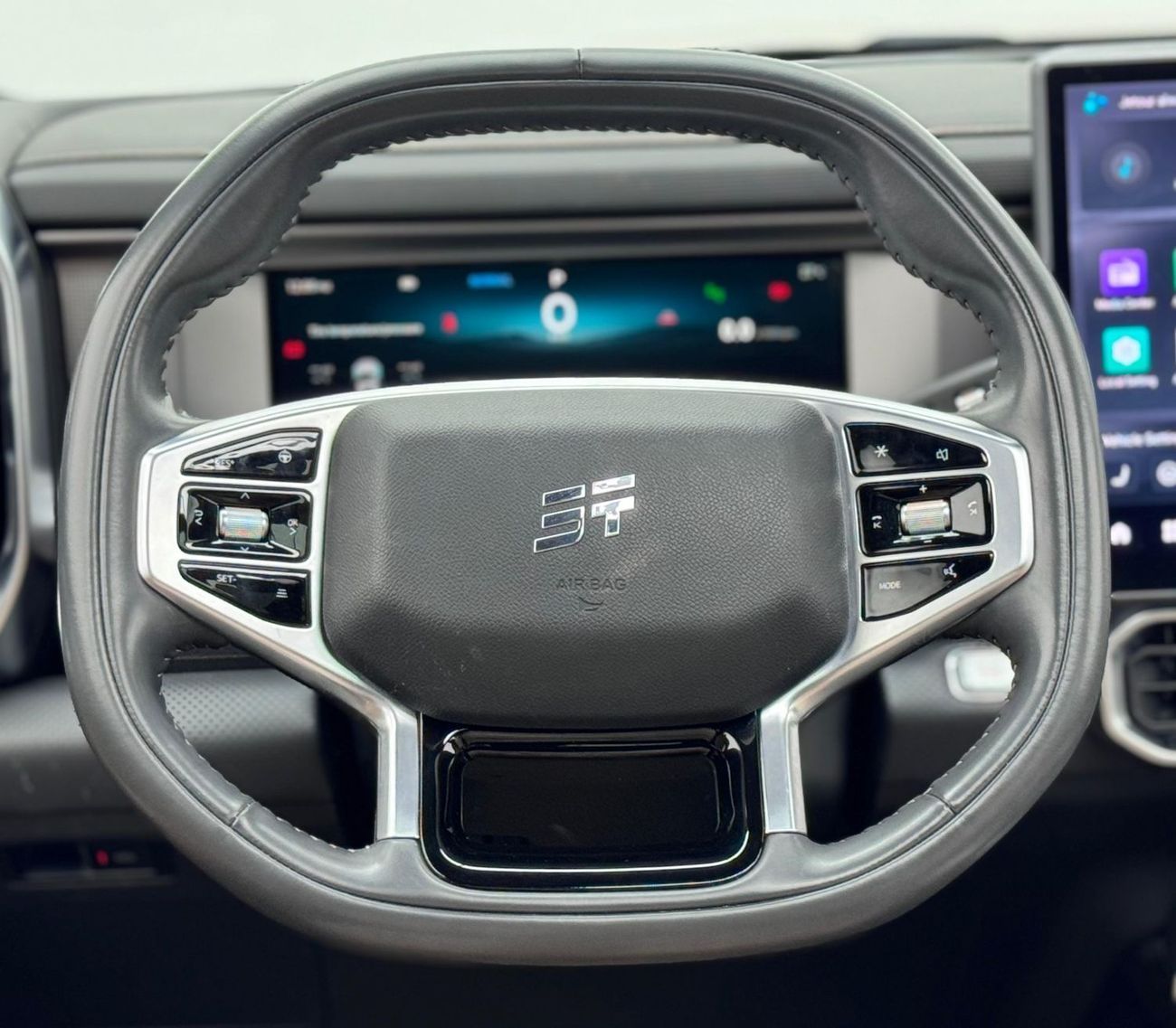 Jetour T2 2025 Jetour T2 Luxury, 2029 Jetour Warranty, 2027 Jetour Service Contract, Low Kms, GCC