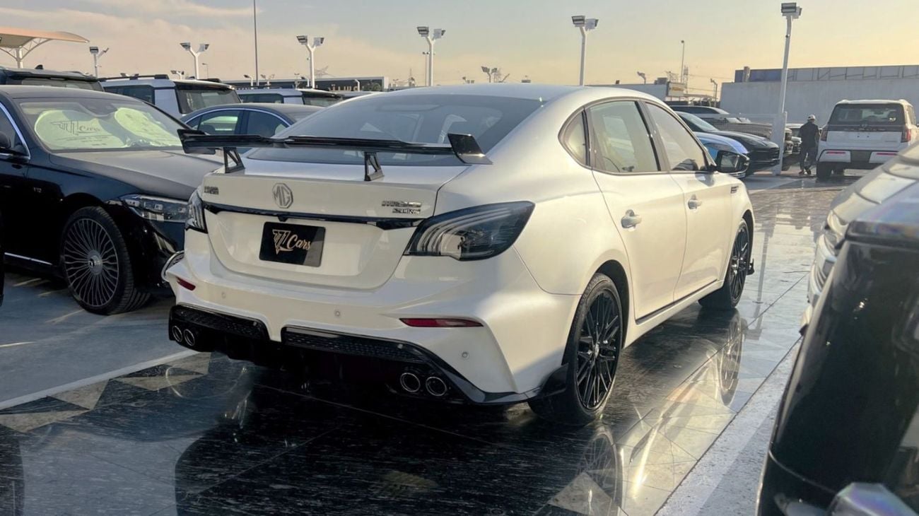 MG 6 MG 6 X-LINE TROPHY 1.5 TURBO 181HP 2025