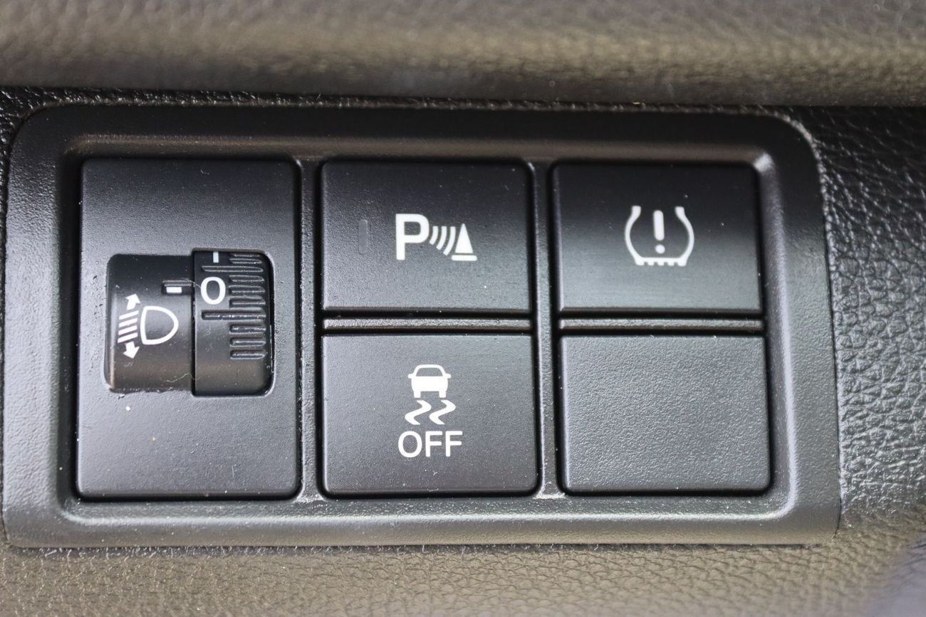 Honda Civic DX 1.6L 2020 Honda Civic GCC , accident-free, with a 1.6L, low mileage, in excellent condition