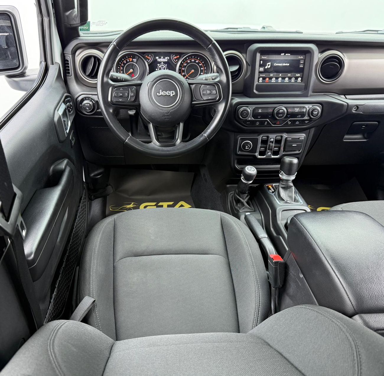 جيب جلادياتور 2020 Jeep Gladiator Sport, 2026 Jeep Warranty, Full Jeep Service History, Low Km, GCC