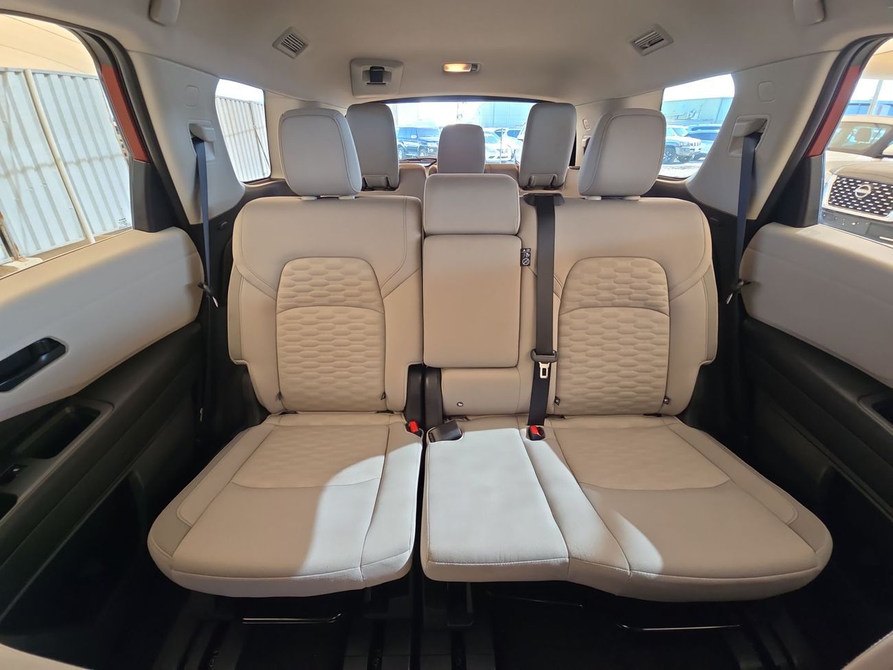 Nissan Pathfinder S 2.0