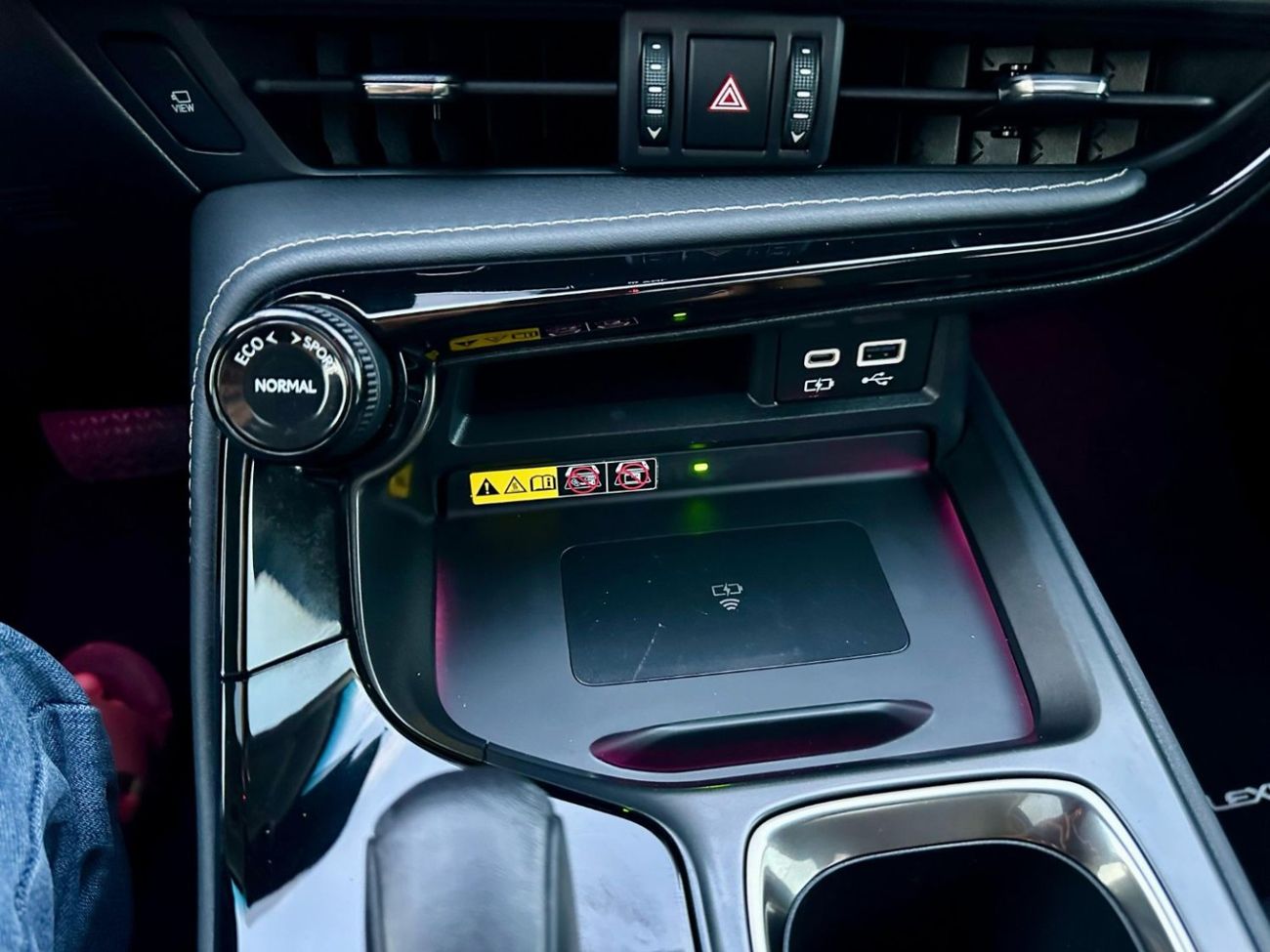 Lexus NX350 Luxury AWD Full Option