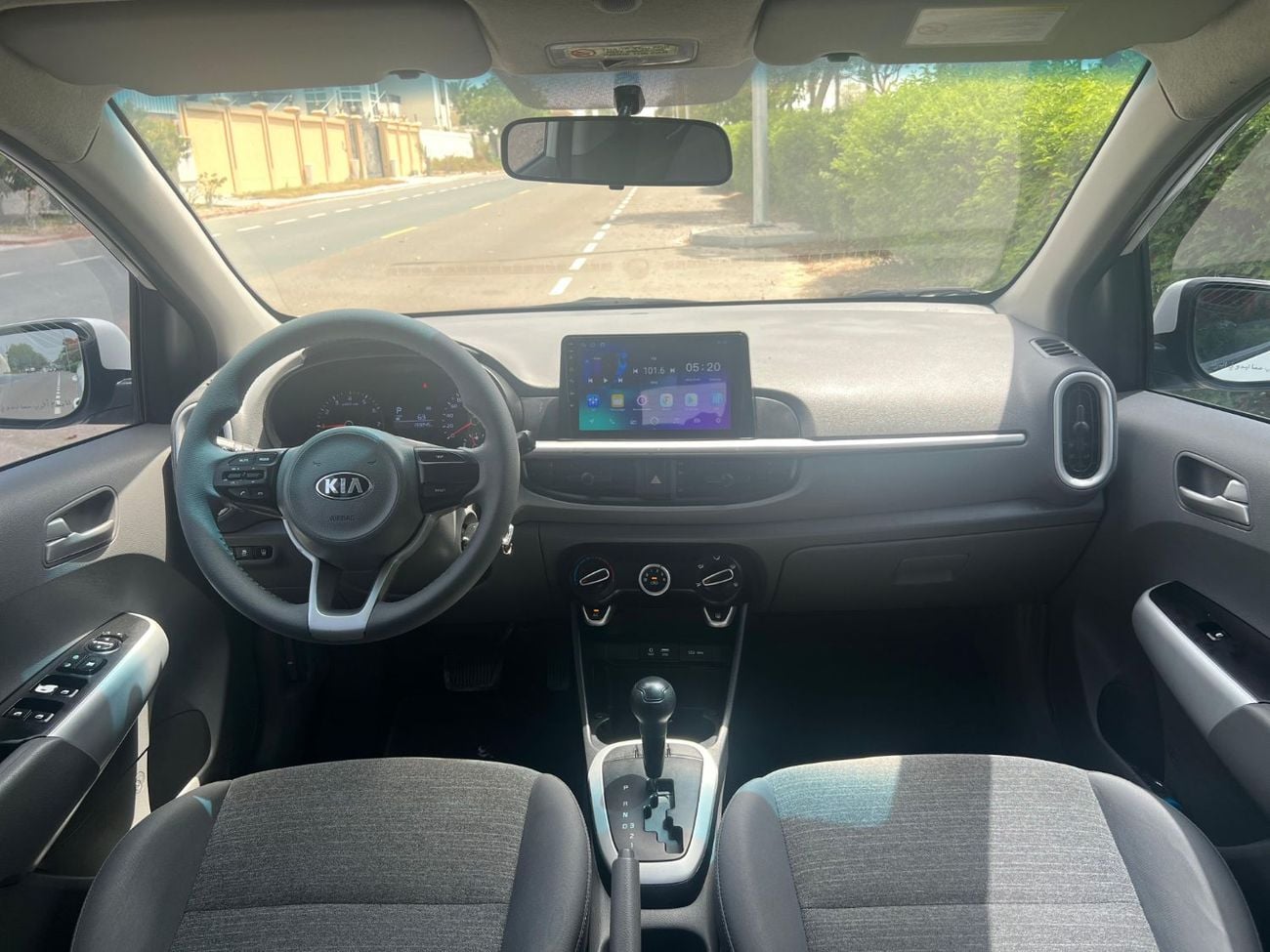 Kia Picanto 355-MONTHLY FOR 4 YEARS | GCC | LCD | REVERSE CAMERA | ACCIDENT FREE