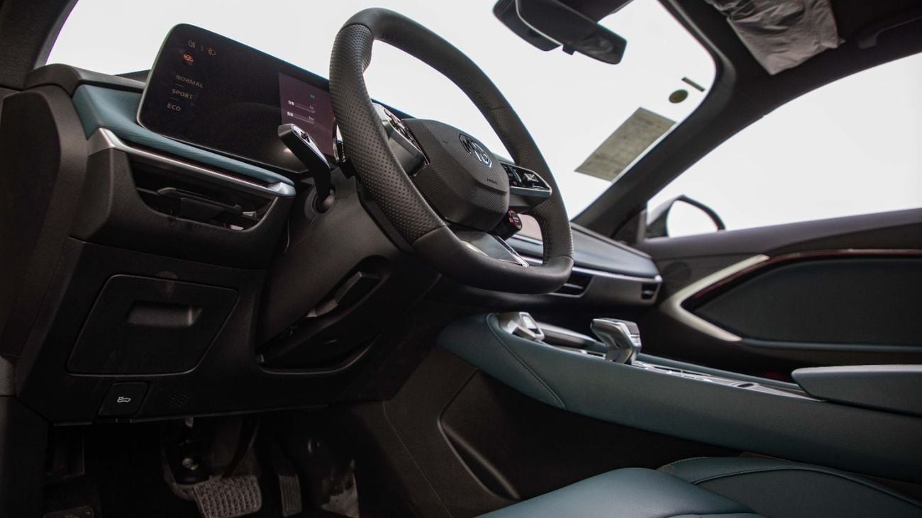 MG 7 1.5T DCT Elegance Sport Package with Rear Spoiler | 2025 | Coming Soon