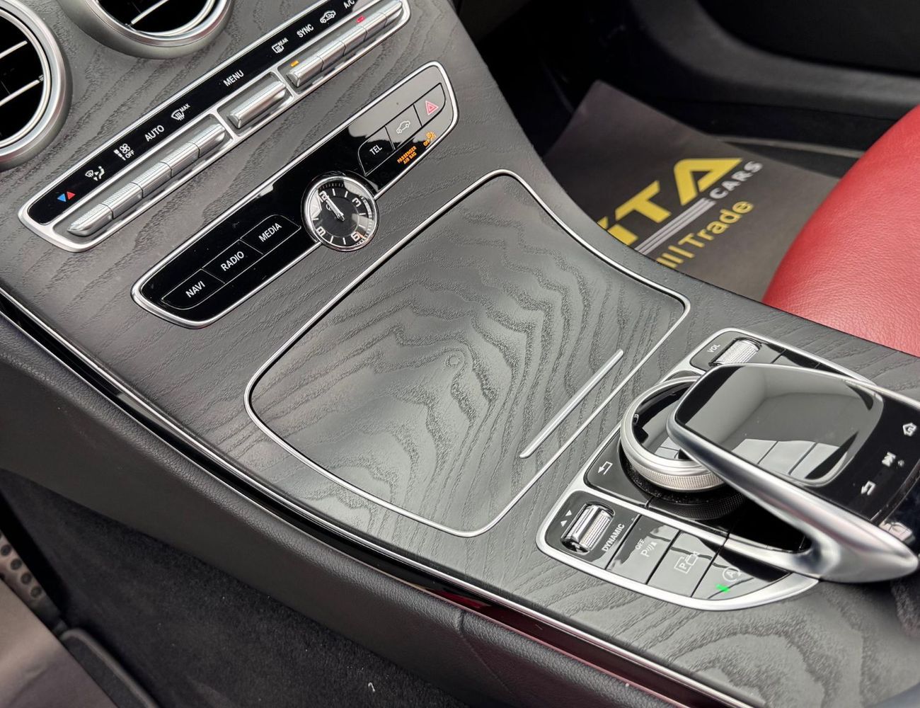 مرسيدس بنز C 200 2020 Mercedes-Benz C200 AMG, Full Service History, 1 Year Warranty, Excellent Condition, GCC