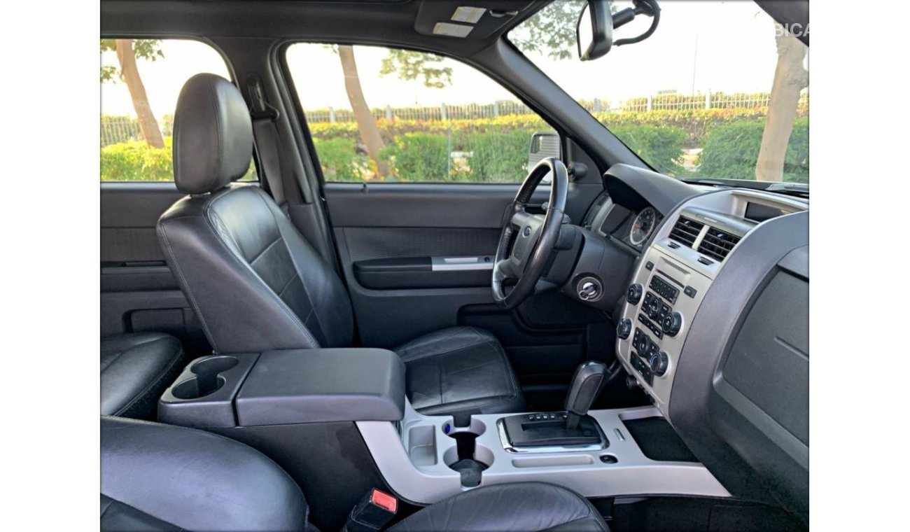 Ford Escape XLT-2012-GCC-EXCELLENT CONDITION-VAT INCLUSIVE