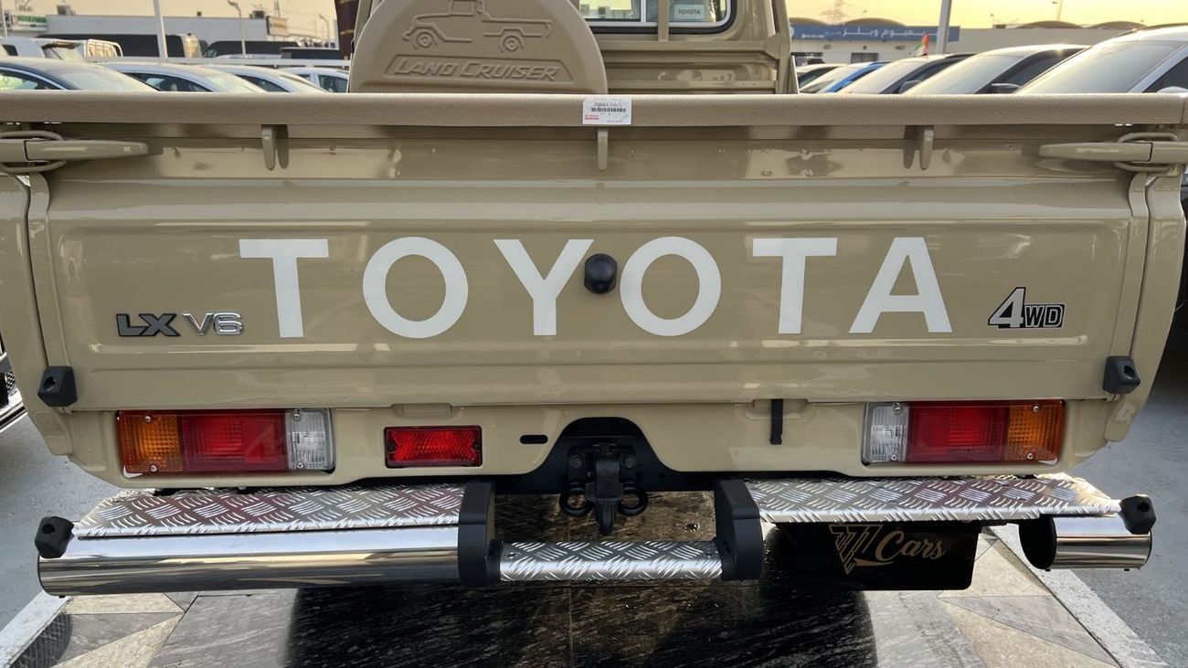 تويوتا لاند كروزر بيك آب SC 4.0L