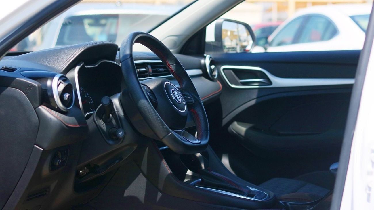 أم جي ZS STD | Agency Warranty | Zero Downpayment | Complete Service History