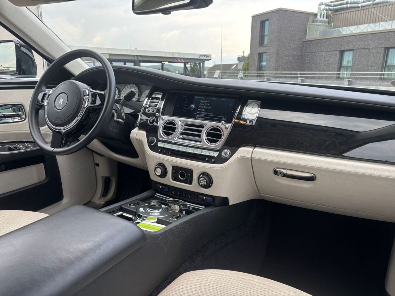 Rolls Royce Ghost STD