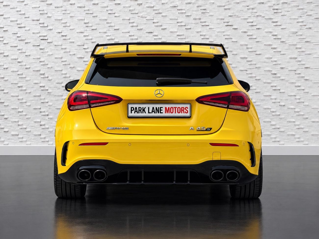 Mercedes Benz A45 AMG- S