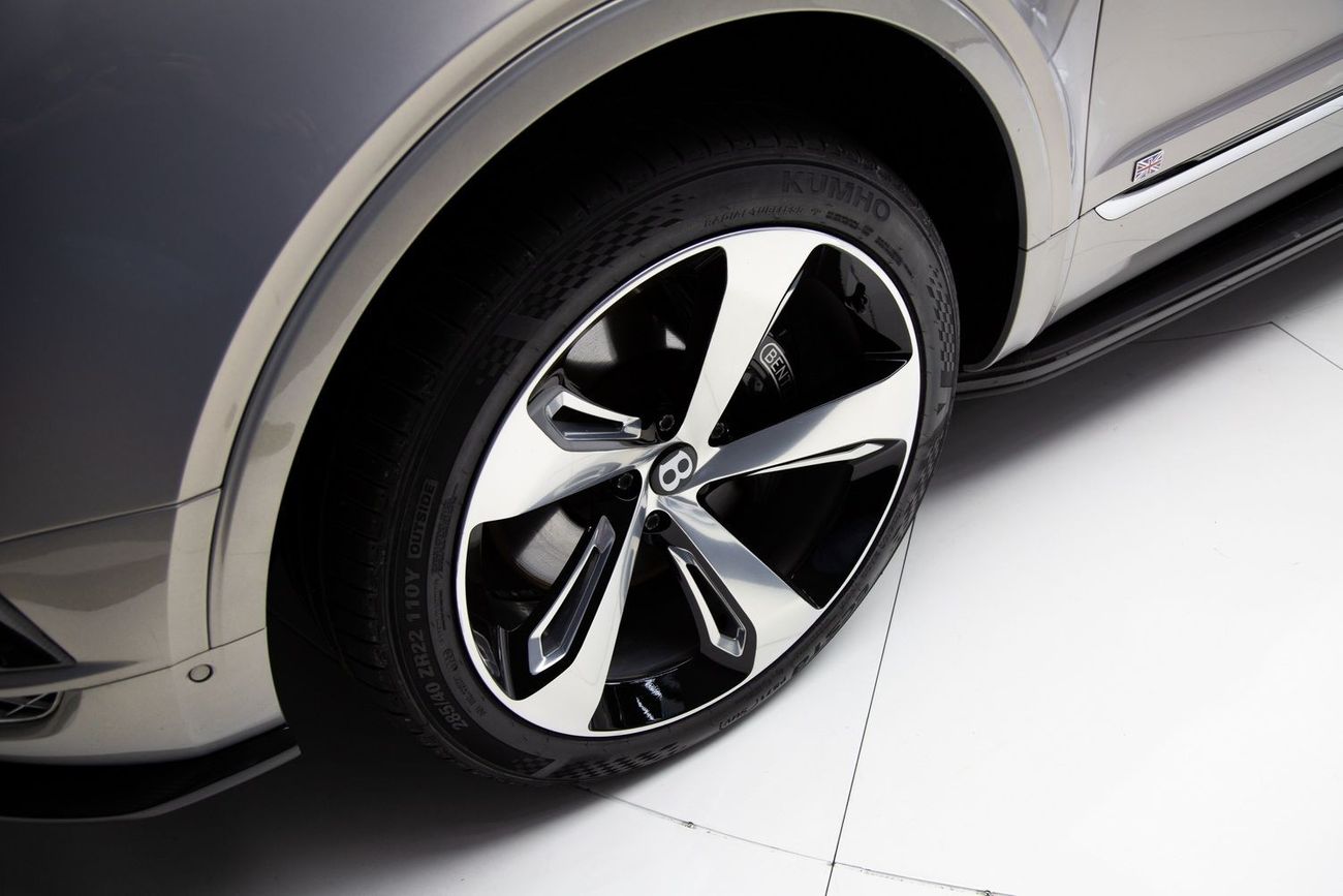 Bentley Bentayga First Edition