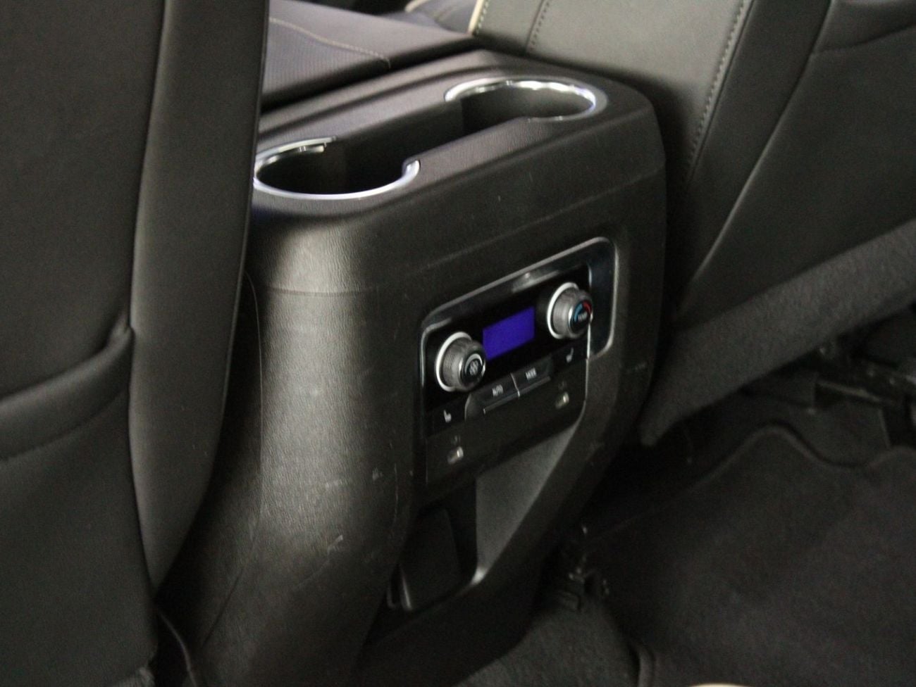 Chevrolet Suburban PREMIER, миниатюра 17