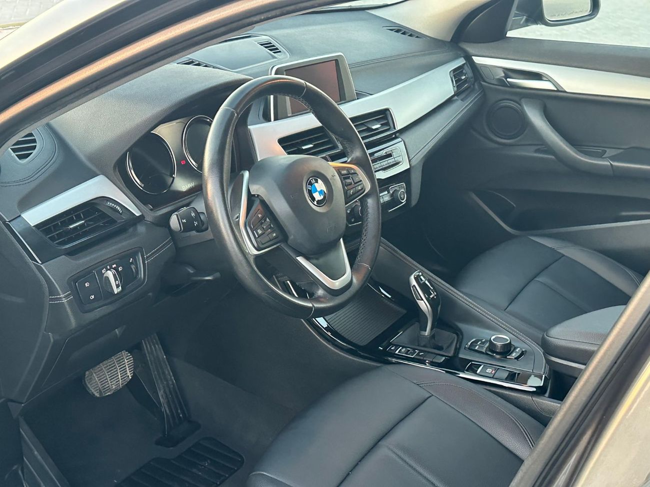 بي أم دبليو X2