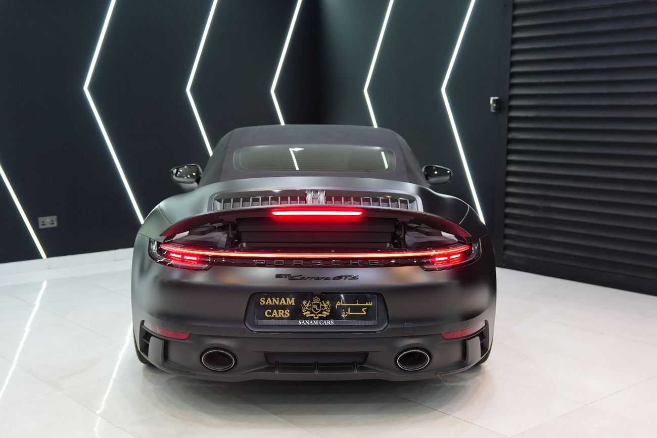 Porsche 911 Carrera GTS 3.0L (450 HP) Convertible Bose Audio, Sport Chrono Package, Al Nabooda Warranty!!