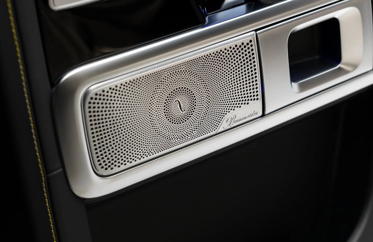 Mercedes-Benz G 63 AMG 4.0L V8 Twin-Turbocharged Engine + eMotor