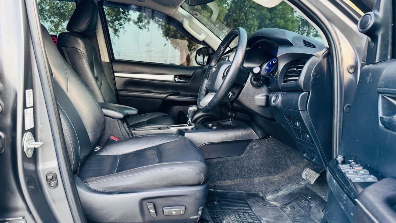 تويوتا هيلوكس -