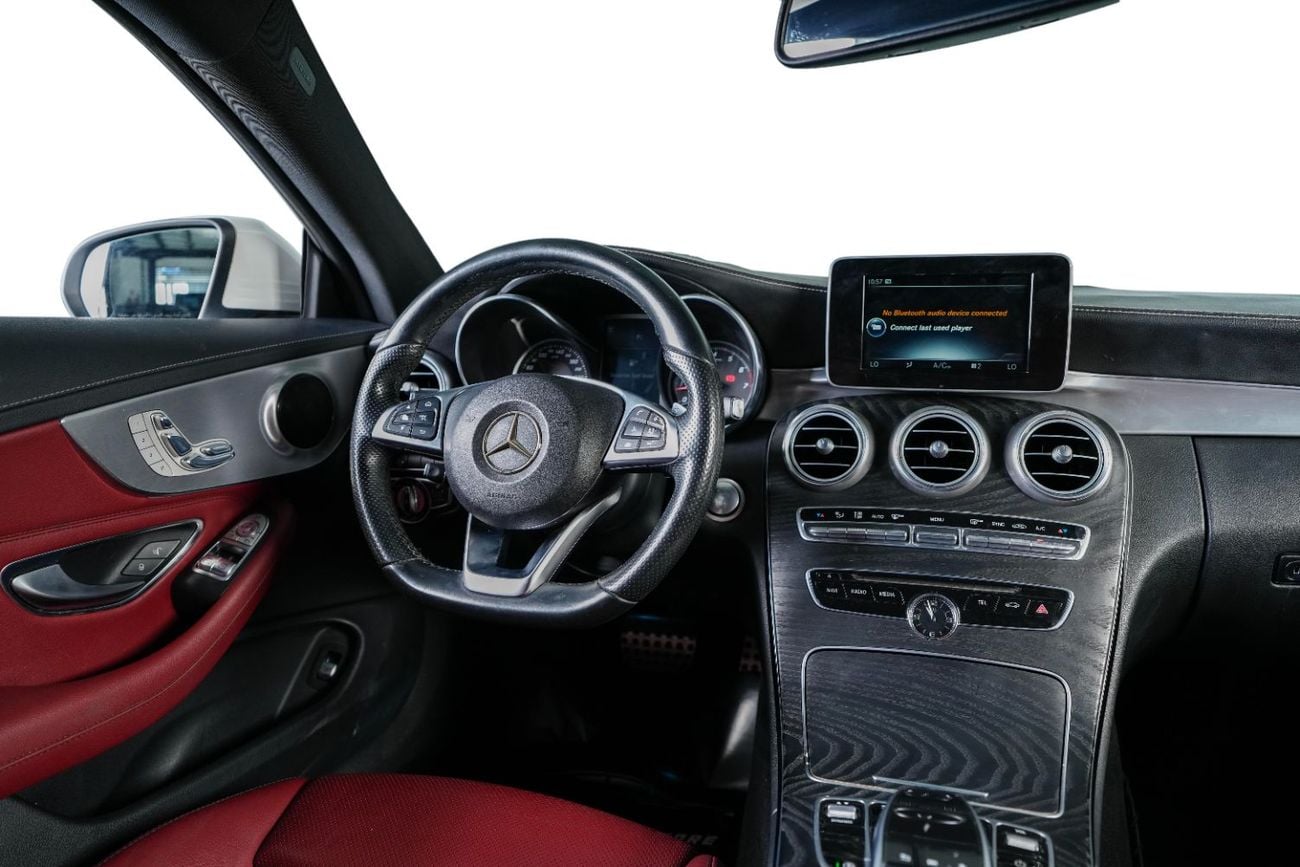 Mercedes Benz C200 AMG GCC-Carbon Fiber Interior Trim-Memory seats