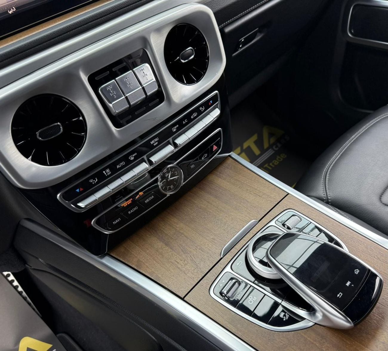 مرسيدس بنز G 500 2022 Mercedes Benz G500, 2027 Mercedes Warranty + Service Pack, Full Mercedes Service History, GCC