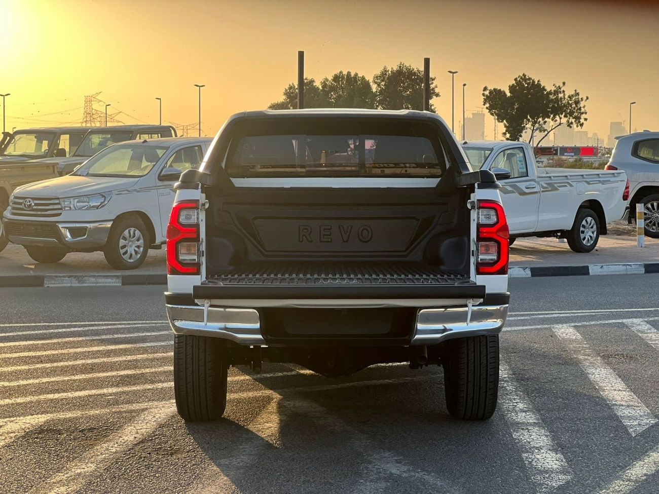 تويوتا هيلوكس 