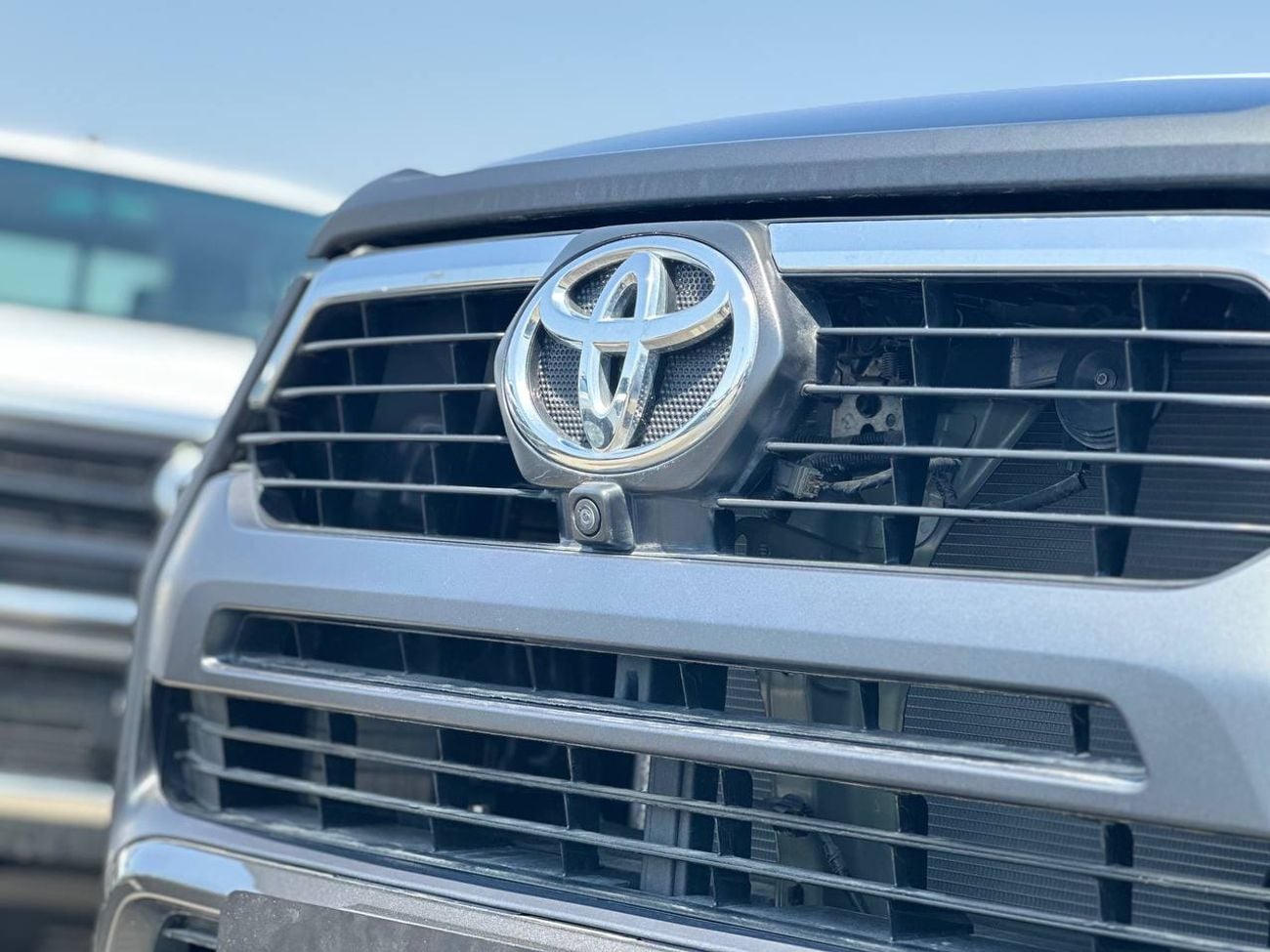 Toyota Hilux Adventure 4.0L PTR A/T // 2025 // Full Option with DVD&360 Camera , Cruise Control , Diff Lock // Sp