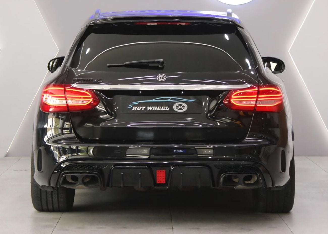 Mercedes-Benz C 63 AMG C63 AMG ENGINE WITH BRABUS KIT