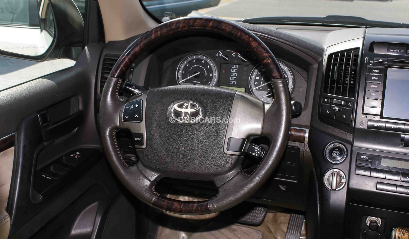 Toyota Land Cruiser GXR i V6 60th Anniversary