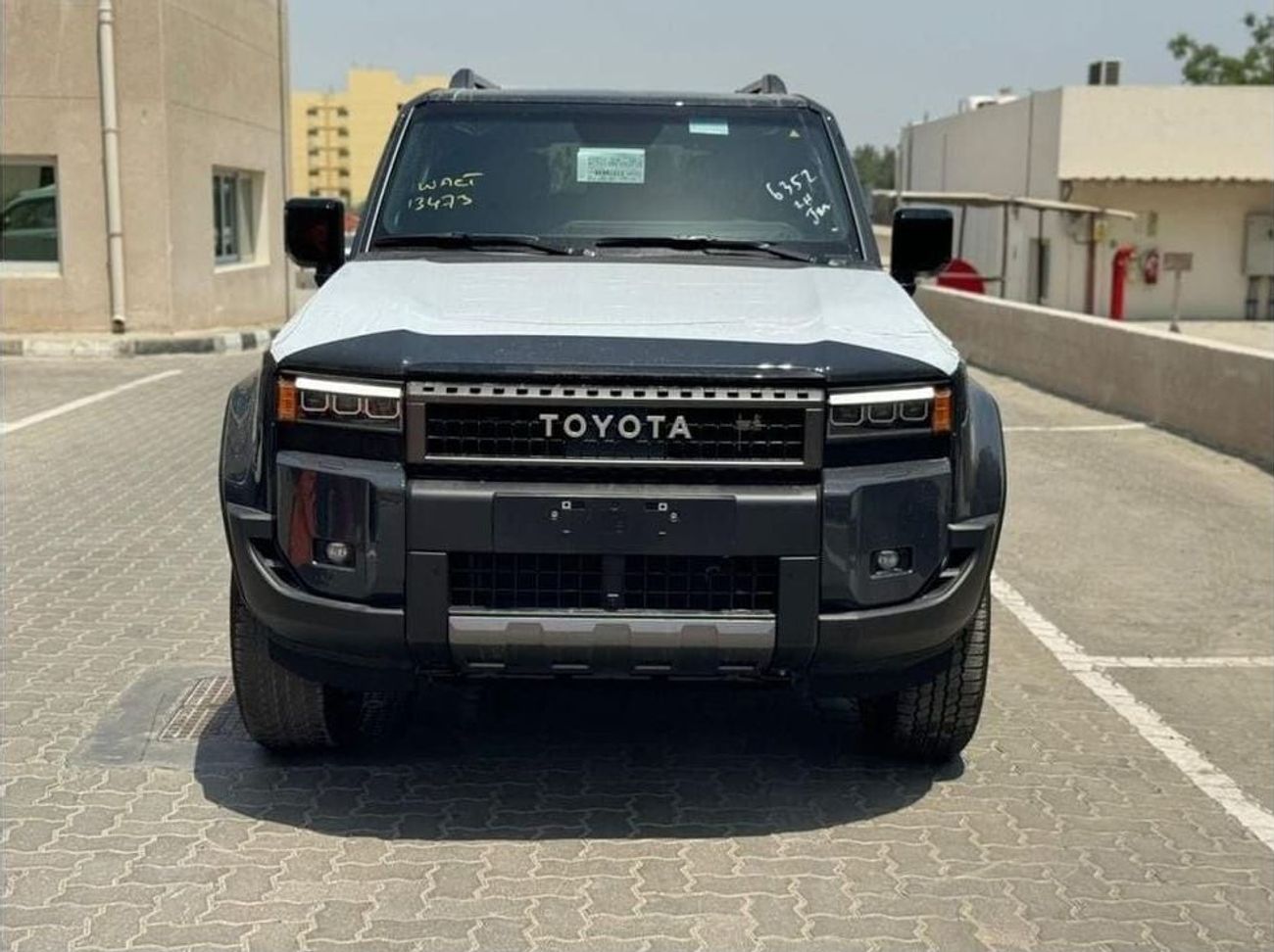 Toyota Prado TOYOTA PRADO LUXURY DIESEL 2.8L | LHD | 0 KM | 03 YEARS WARRANTY