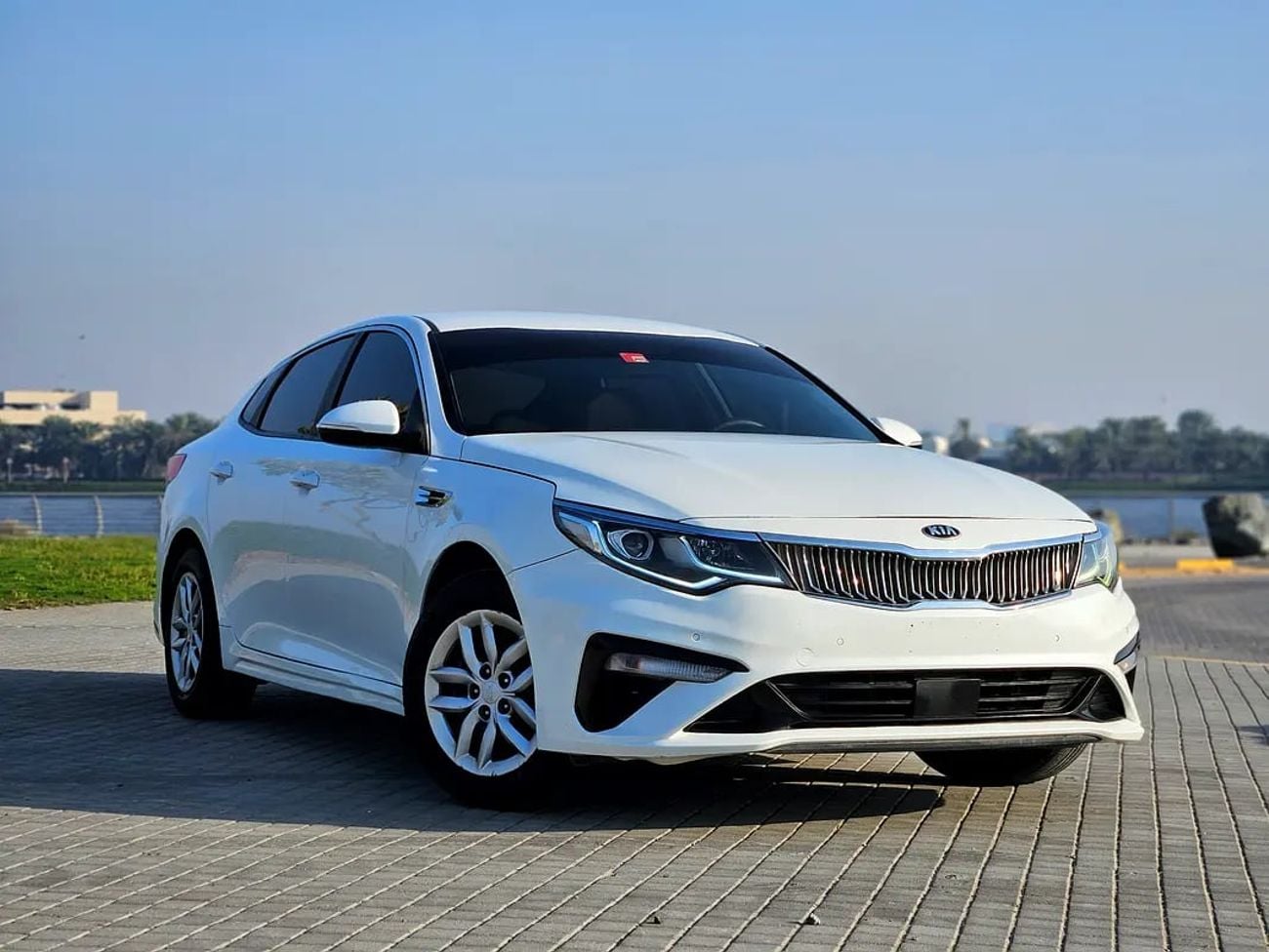 كيا أوبتيما GCC Premium Condition With Low KM With Pedal Shifter Avaliable With Bank Finance